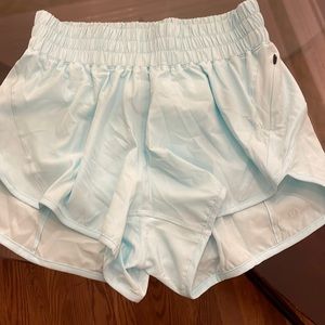 this is lululemon shorts never worn